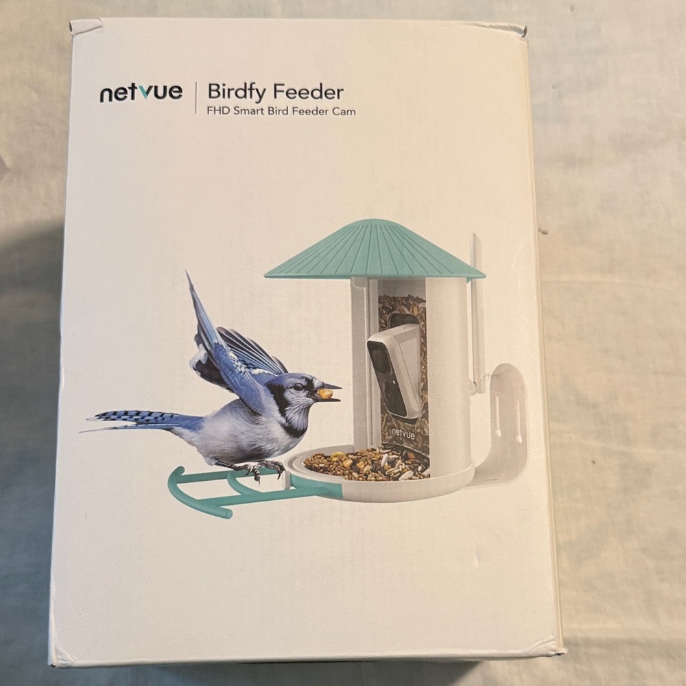 Birdfy Smart Feeder with Camera - White and Blue